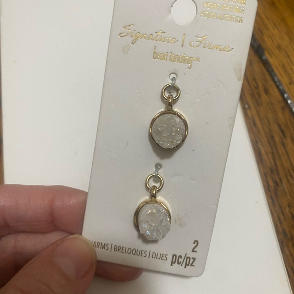 Signature Firma Bead Landing
Genuine Stone Charms, Nickel Free NWT